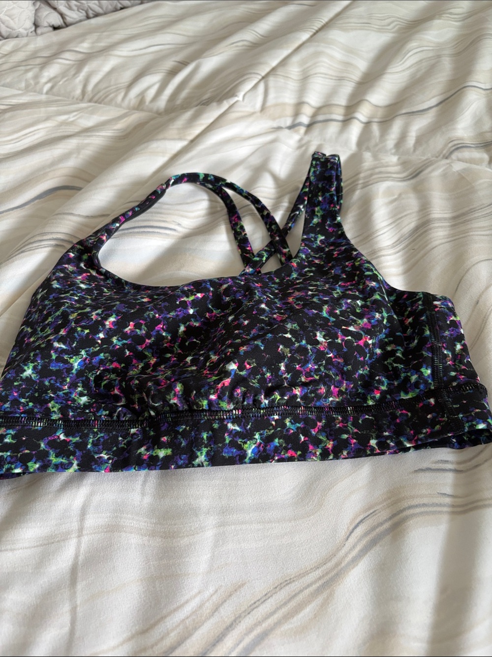 Lululemon Energy Women's Black Multi-Color Strappy Sports Bra
